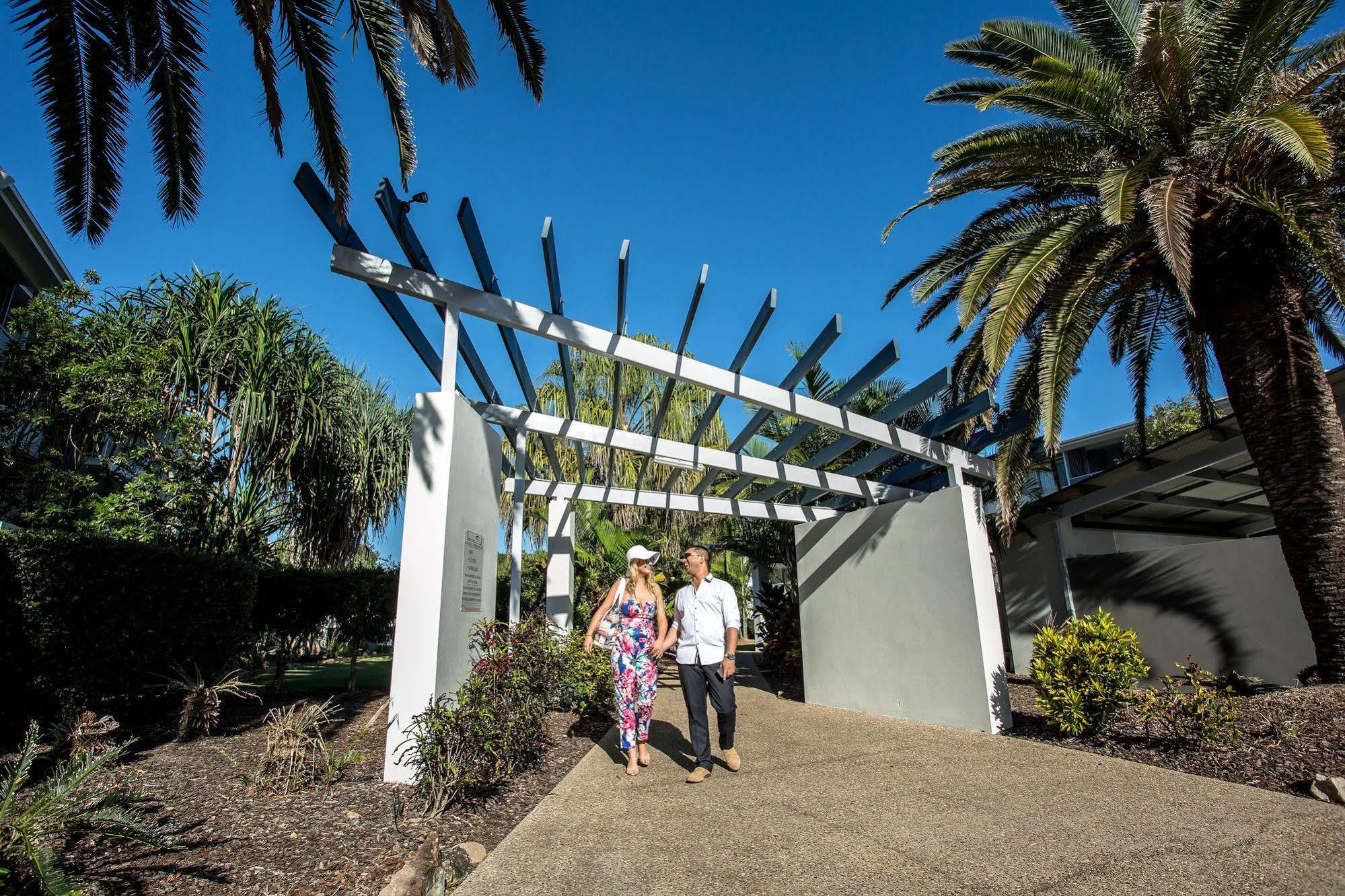 Ramada Encore By Wyndham Whale Cove Hervey Bay Eksteriør billede